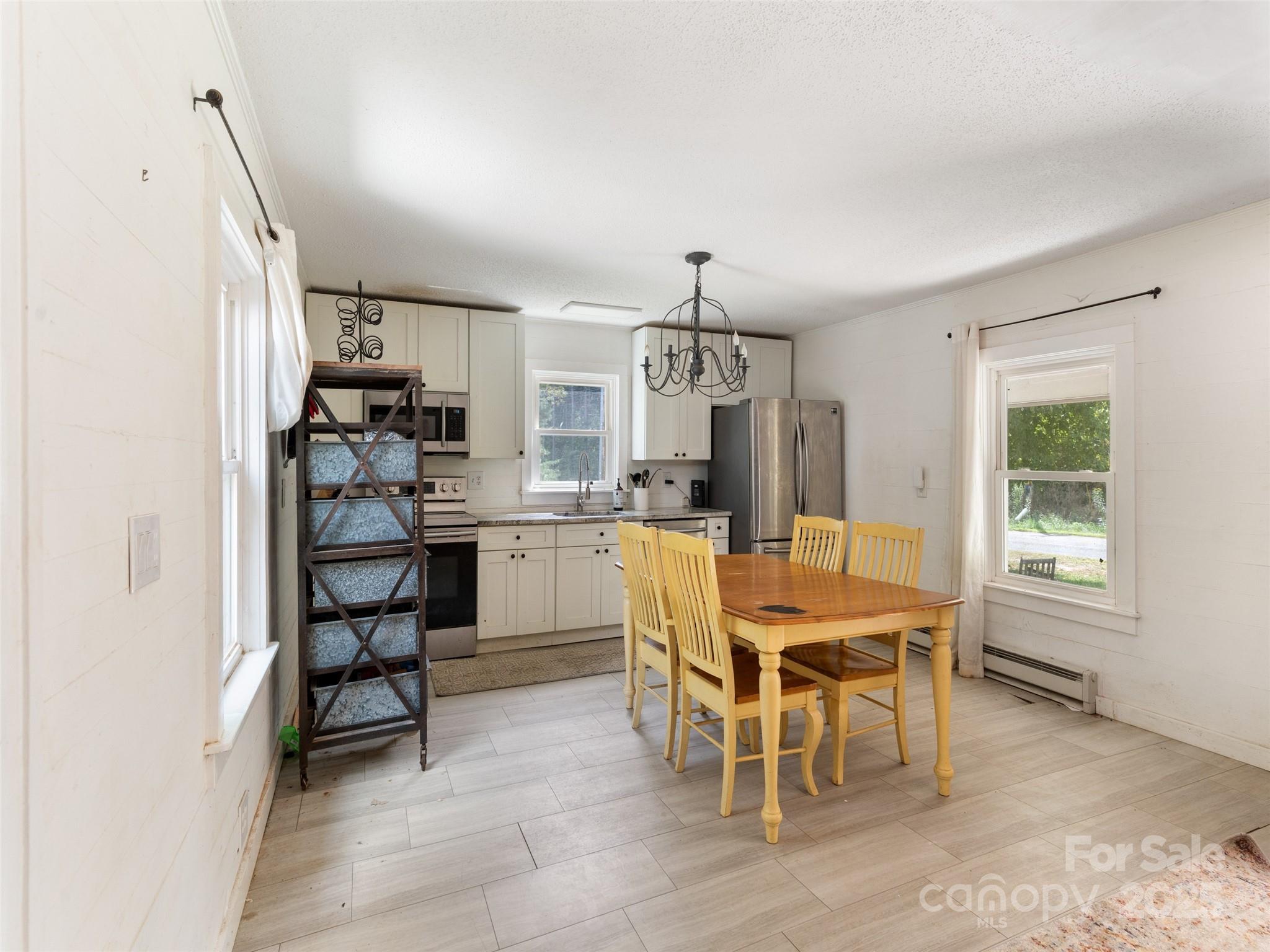 Single Family Residence at 1343 Solen Williams Road, Tryon, photo 8 of 17