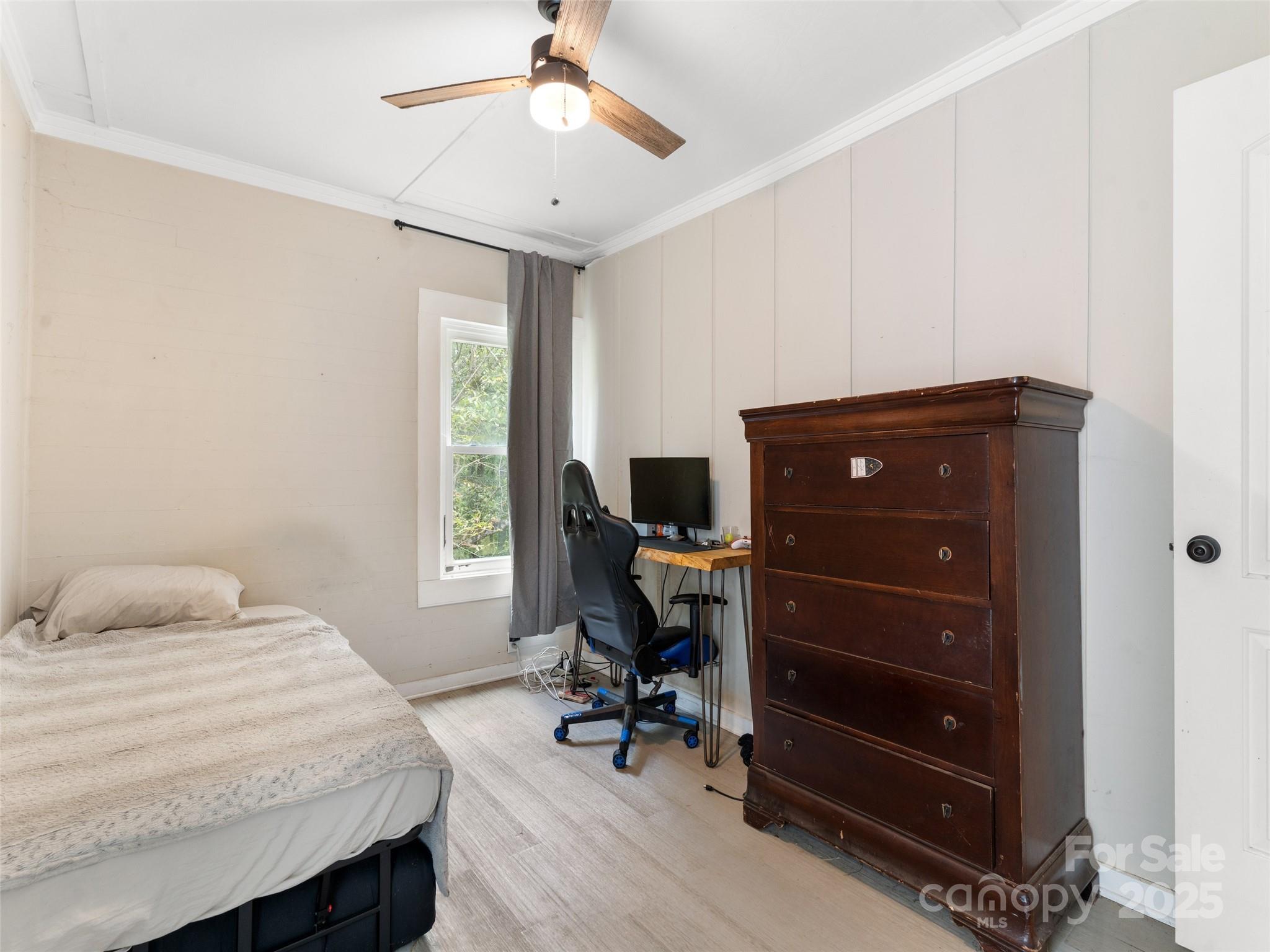 Single Family Residence at 1343 Solen Williams Road, Tryon, photo 13 of 17