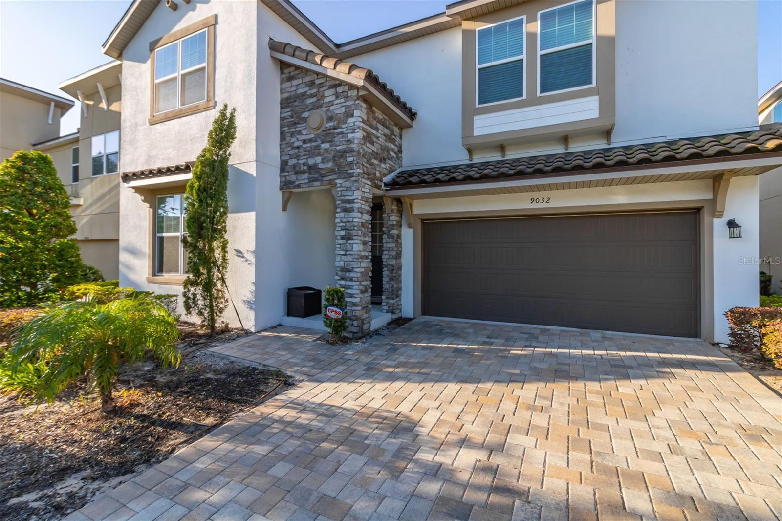 Single Family Residence at 9032 FLAMINGO KEY WAY, KISSIMMEE, photo 3 of 99