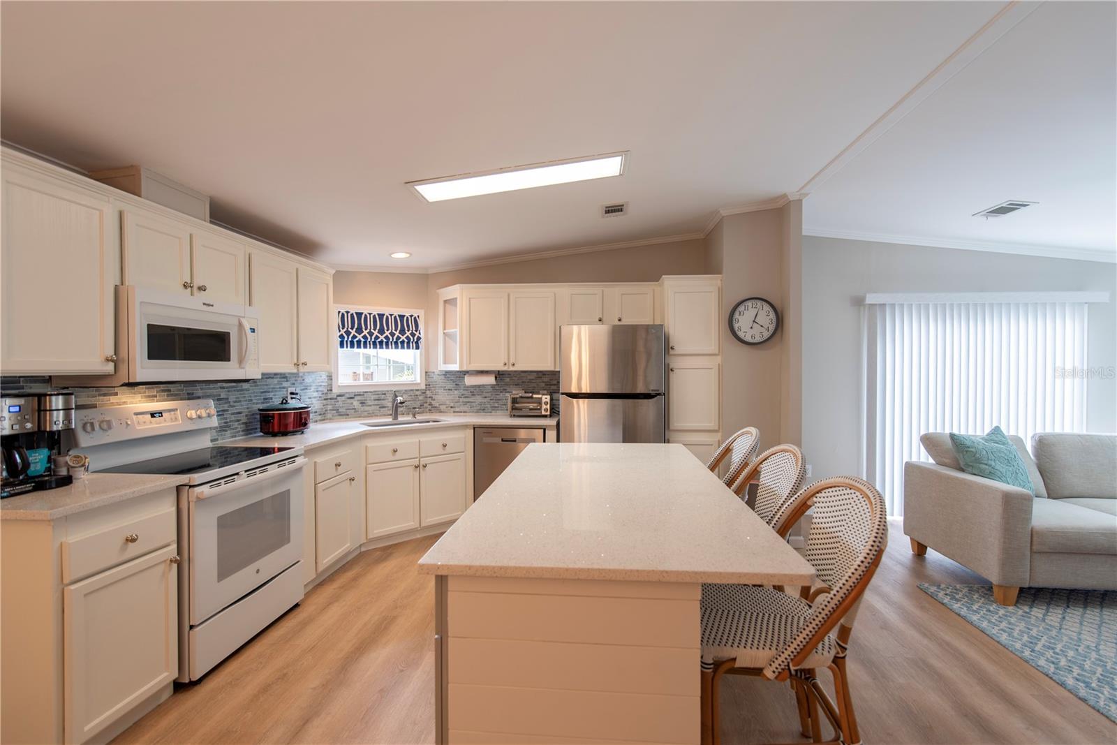 Kitchen - 21 AMSTERDAM AVE, PUNTA GORDA