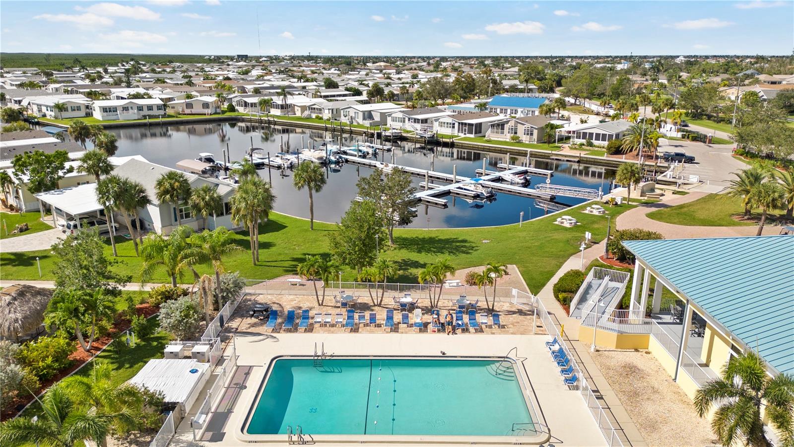Grounds - 21 AMSTERDAM AVE, PUNTA GORDA