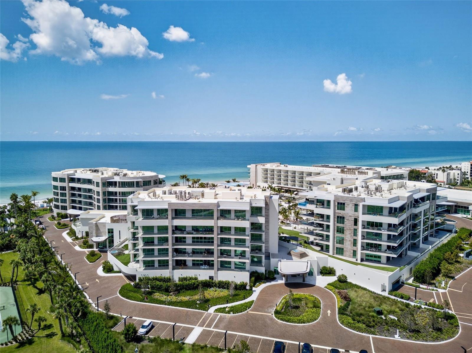 1591 GULF OF MEXICO DR #216