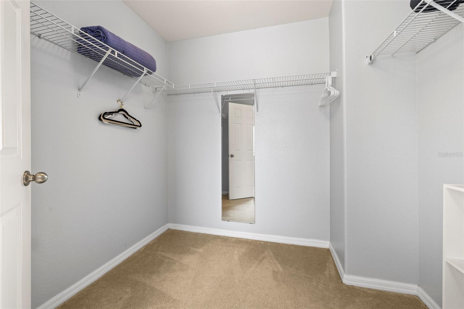walk in closet Master bedroom - 2663 SAND HILL POINT CIR, DAVENPORT
