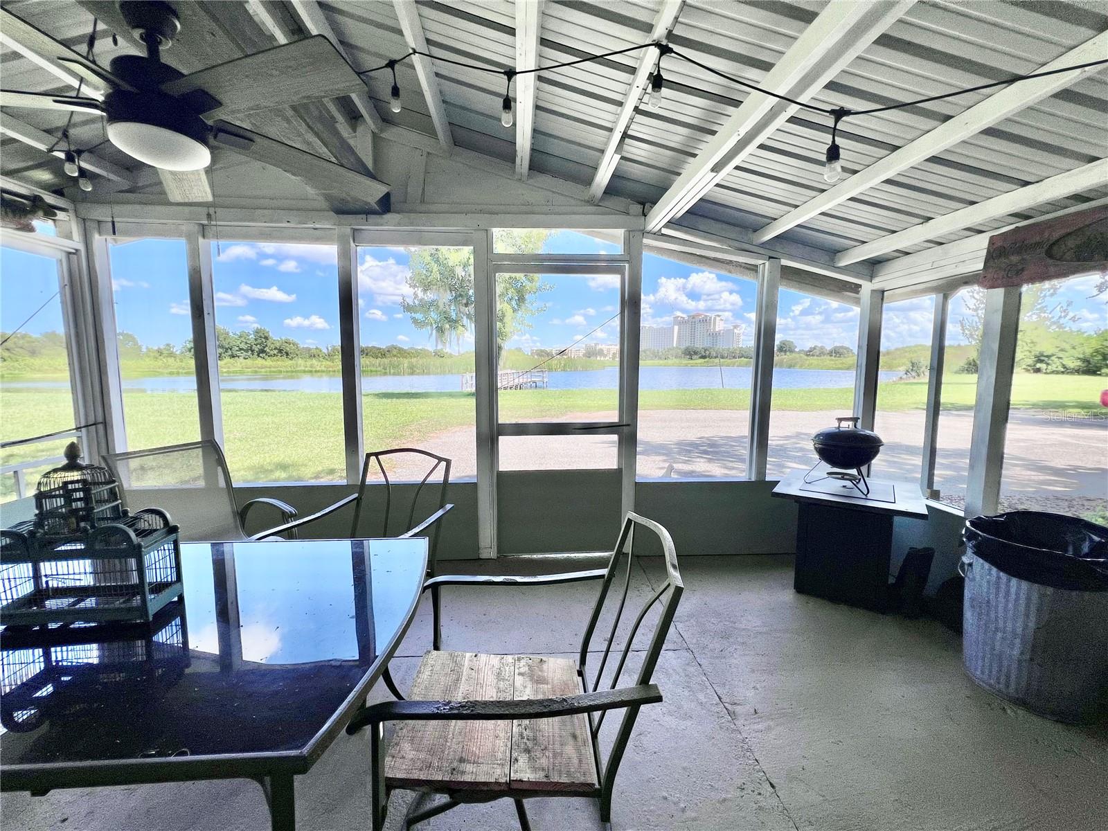 Front Porch - 5020 RONALD REAGAN PKWY, DAVENPORT