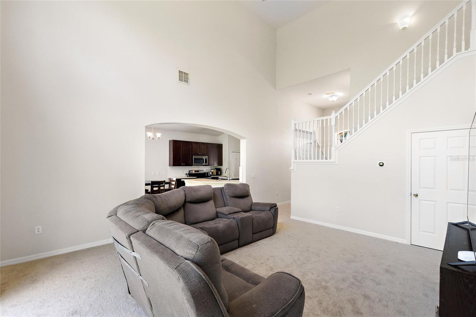 Single Family Residence at 4039 NAVIGATOR WAY, KISSIMMEE, photo 4 of 55