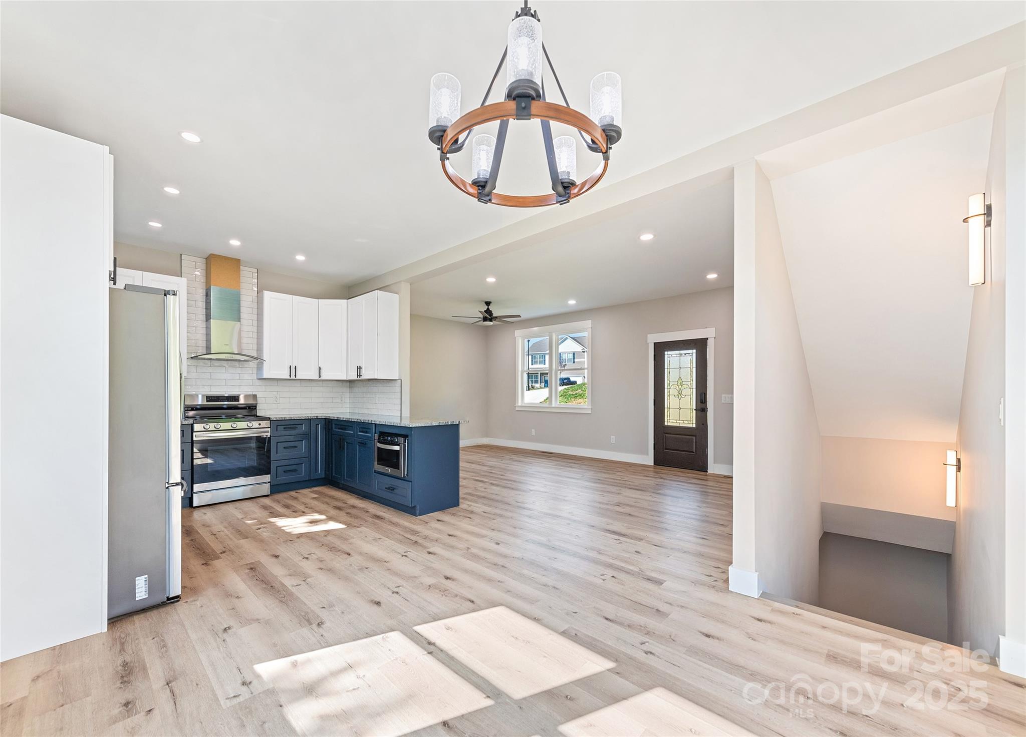 Dining - 148 Amblers Knoll Road, Weaverville