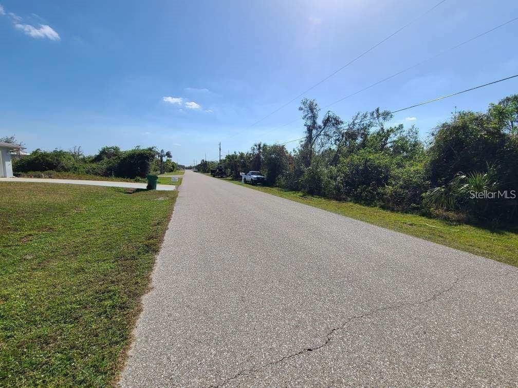 Land at 6441 ROBERTA DR, ENGLEWOOD, photo 3 of 3
