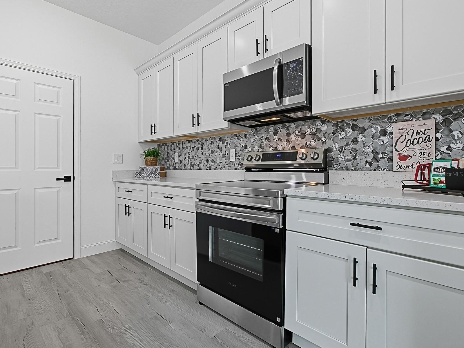 Single Family Residence at 13322 SW 85 CIR, OCALA, photo 15 of 35