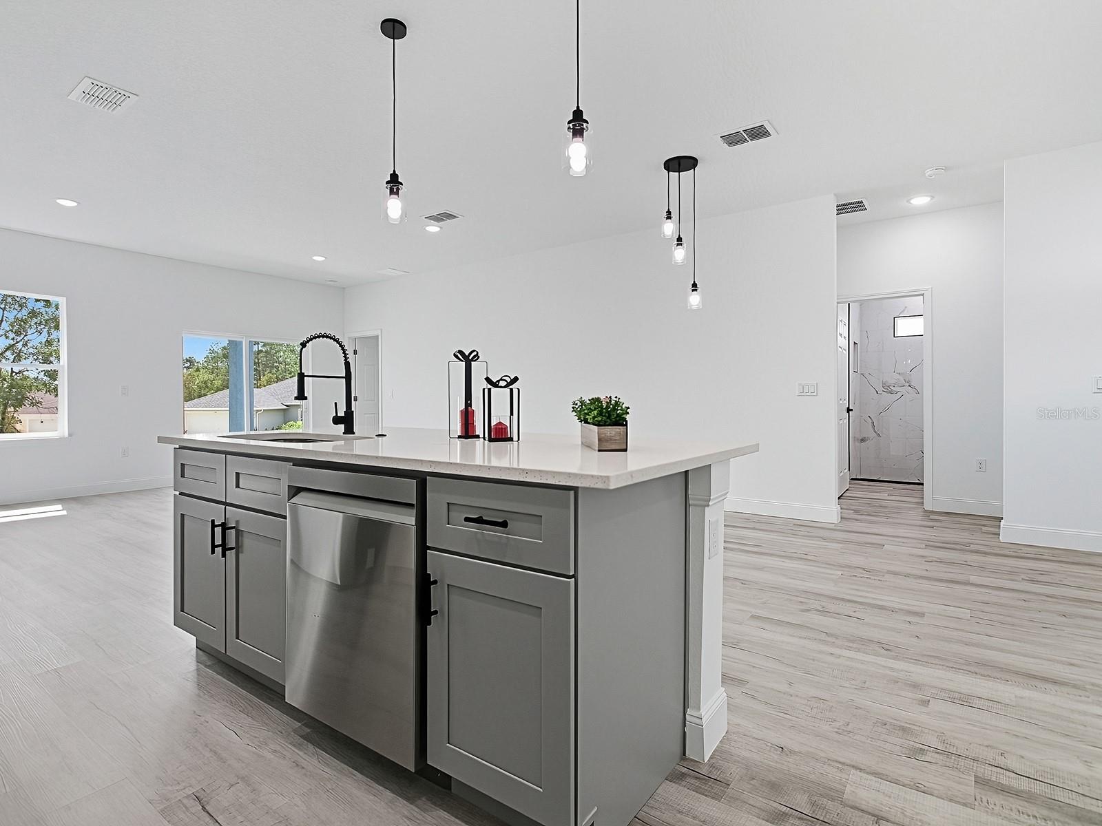 Single Family Residence at 13322 SW 85 CIR, OCALA, photo 16 of 35