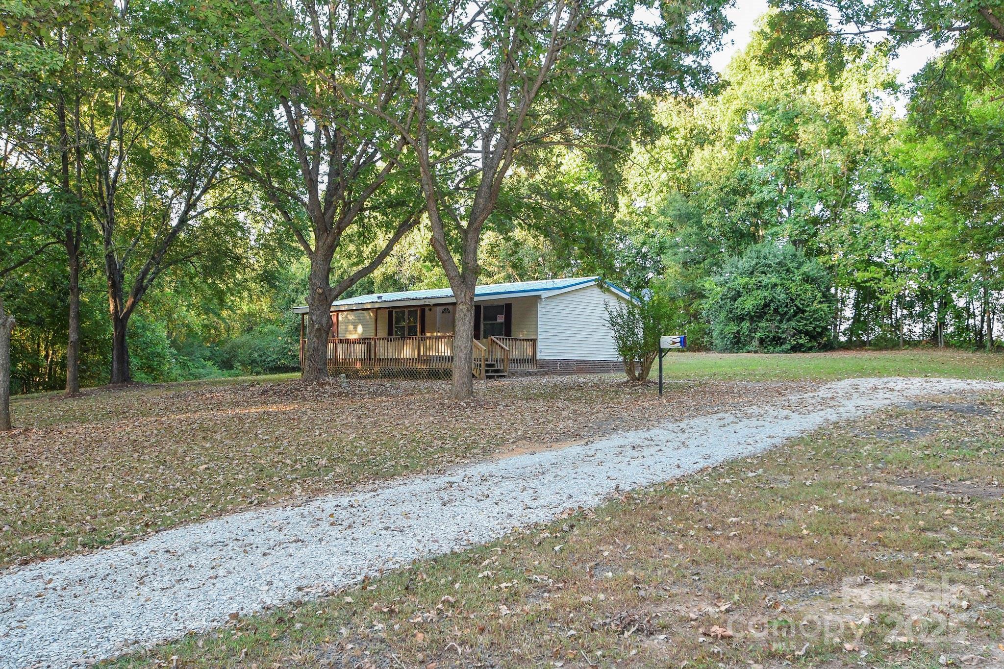 Single Family Residence at 7817 Carl Polk Road, Monroe, photo 2 of 22