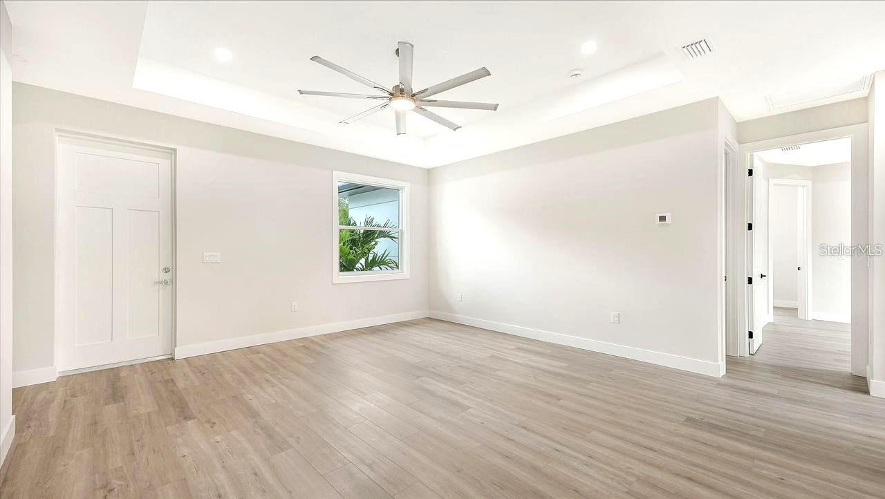 Single Family Residence at 286 KRIEGER ST, PORT CHARLOTTE, photo 5 of 19