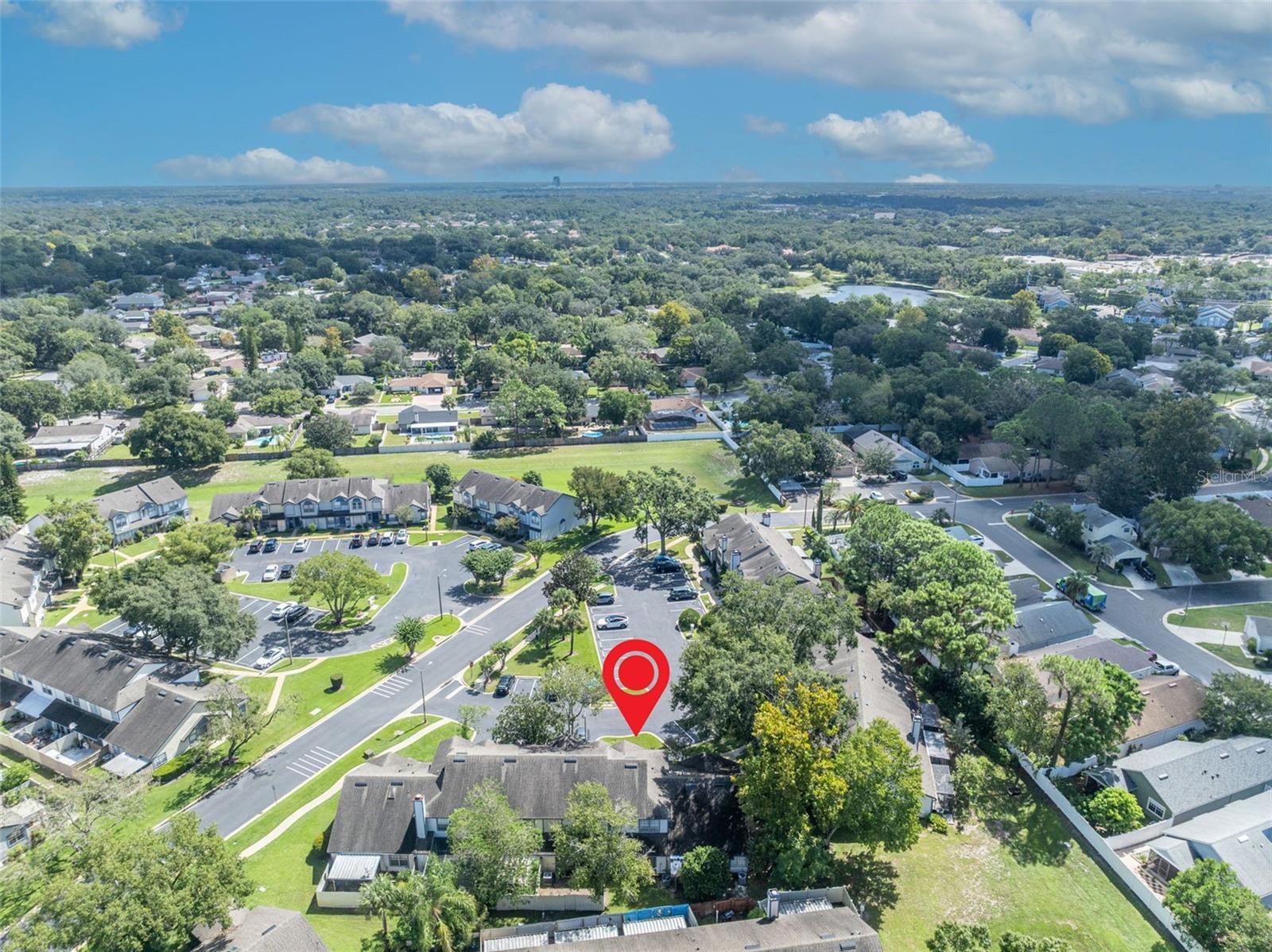 The Apopka/Wekiva area is lush and conveniently located near all that Central Florida has to offer. - 2810 CORNERSTONE CT, APOPKA