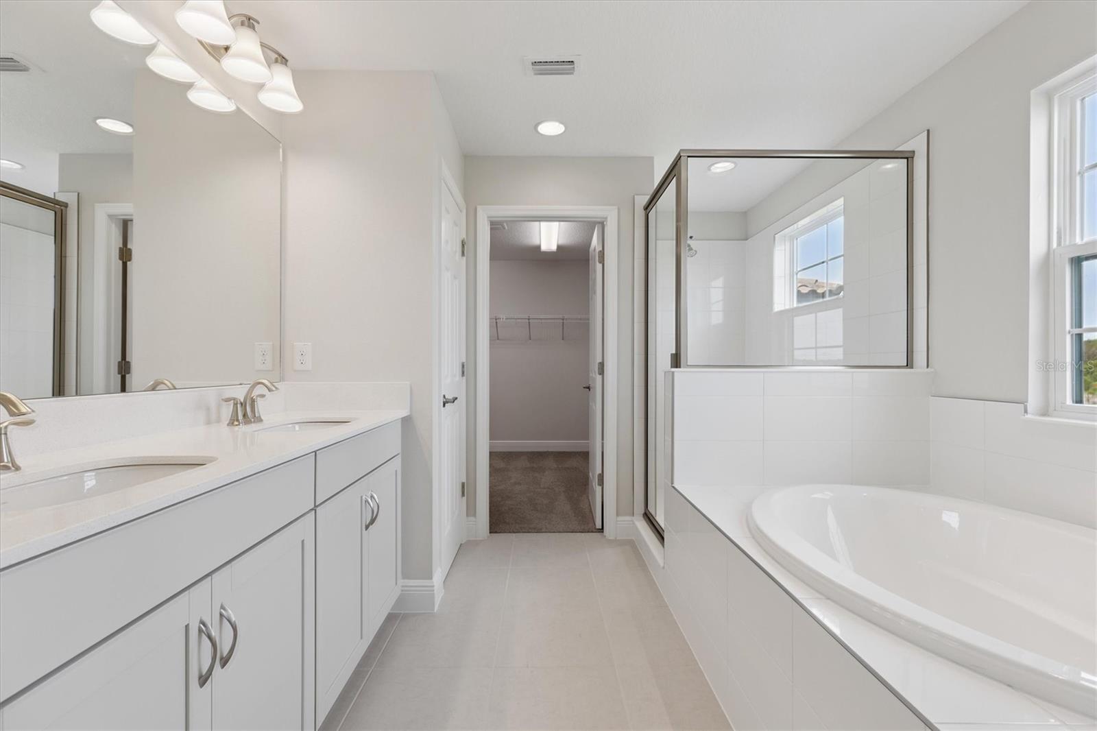 Single Family Residence at 8517 DOVE BOG TER, PARRISH, photo 6 of 33