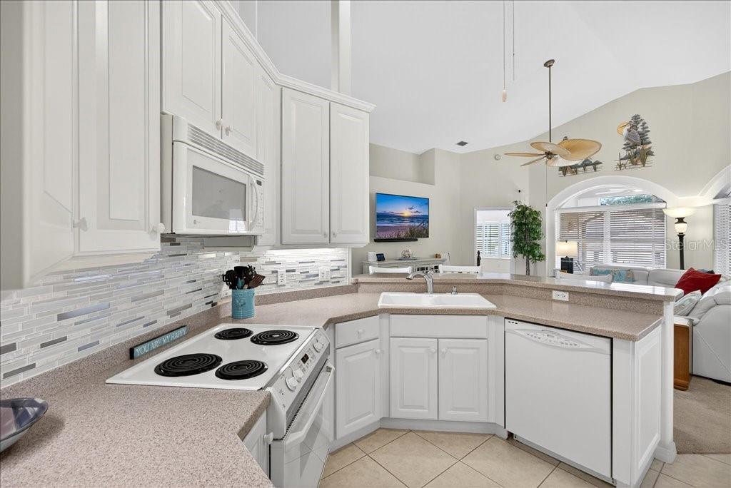 Single Family Residence at 83 COVINGTON LN, PALM COAST, photo 14 of 43