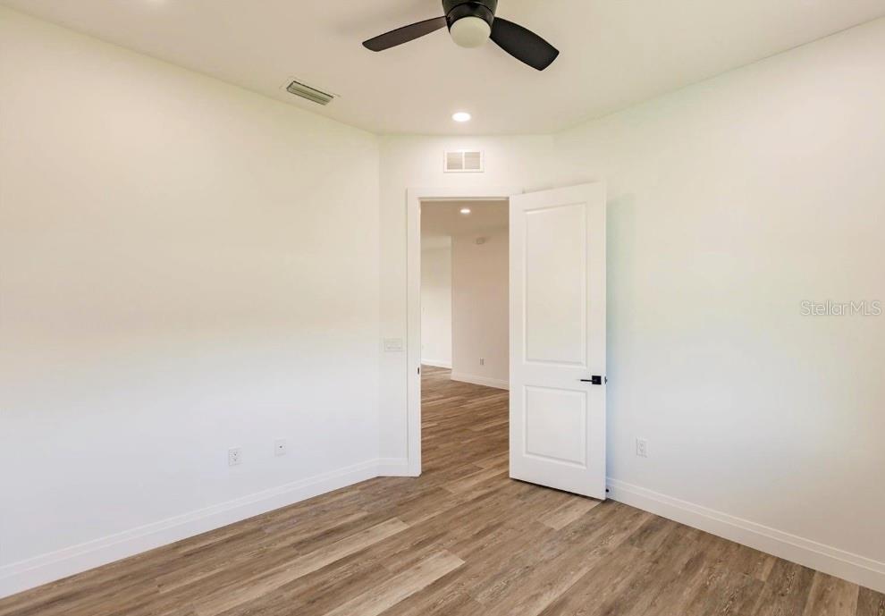 Single Family Residence at 17512 CUILLAGAN CT, PUNTA GORDA, photo 21 of 51