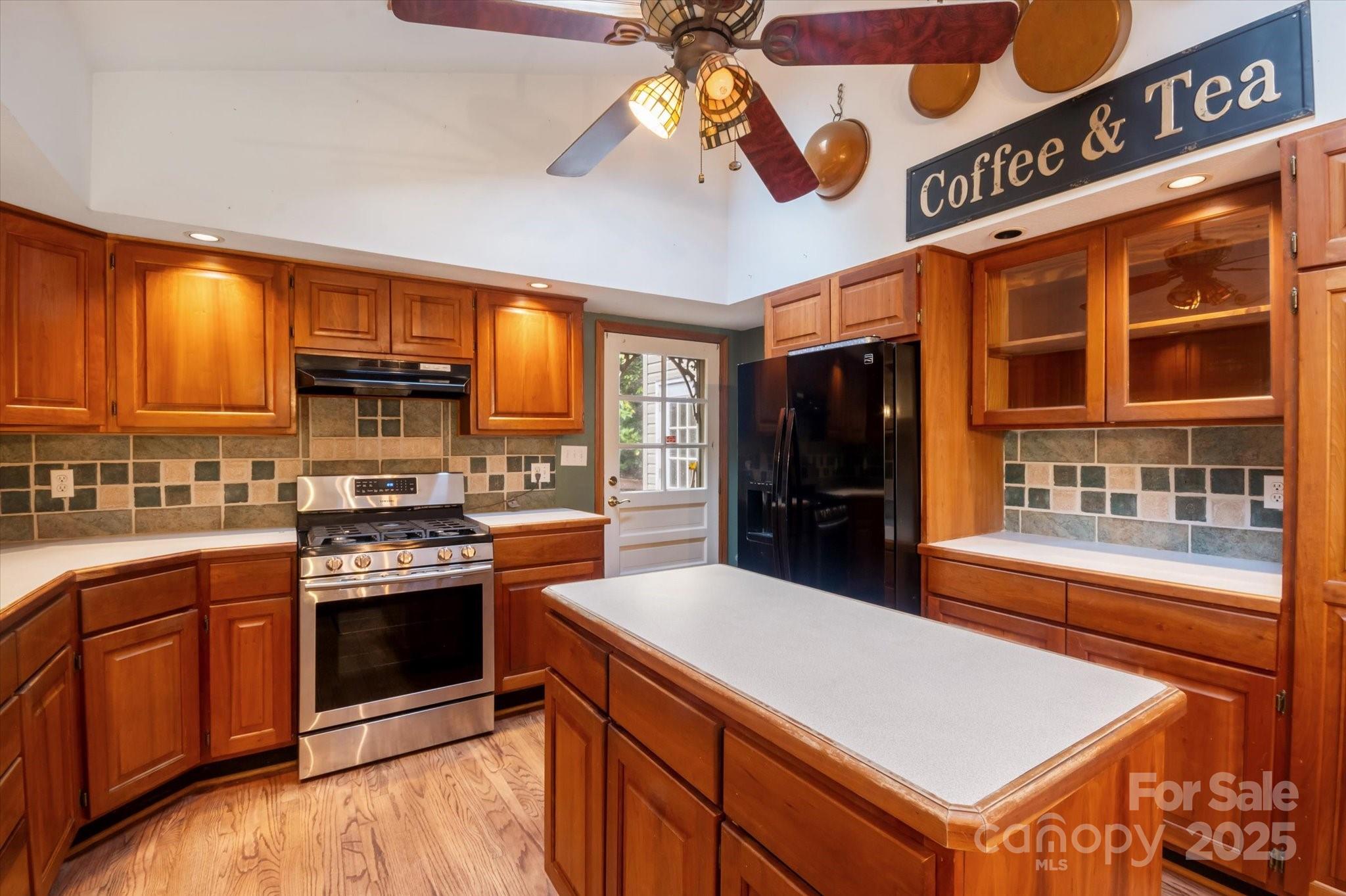 Single Family Residence at 89 Quiet Pond Lane, Pisgah Forest, photo 13 of 48