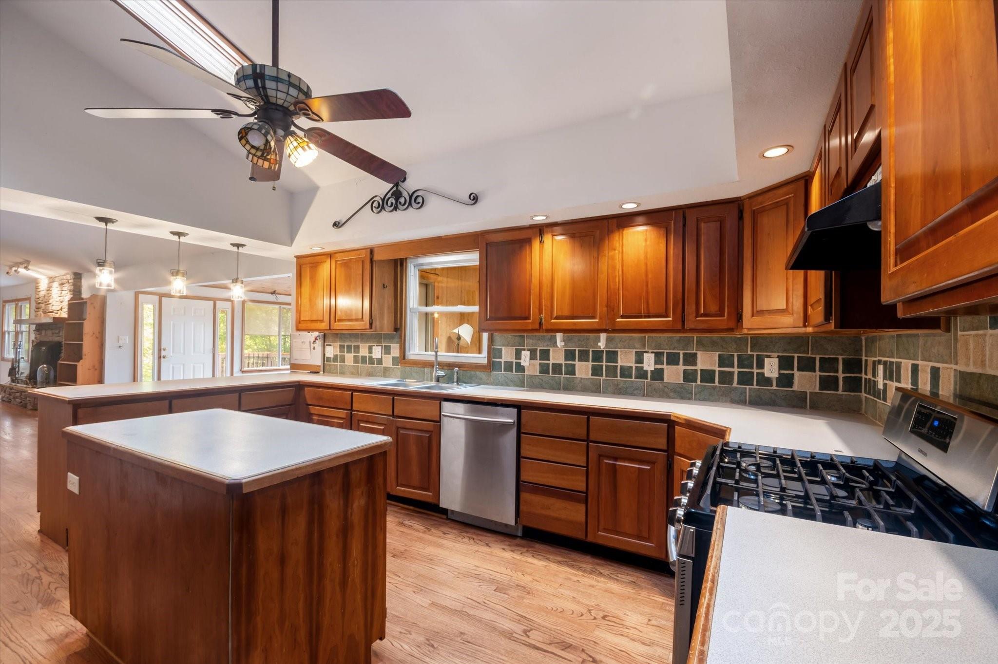 Single Family Residence at 89 Quiet Pond Lane, Pisgah Forest, photo 14 of 48