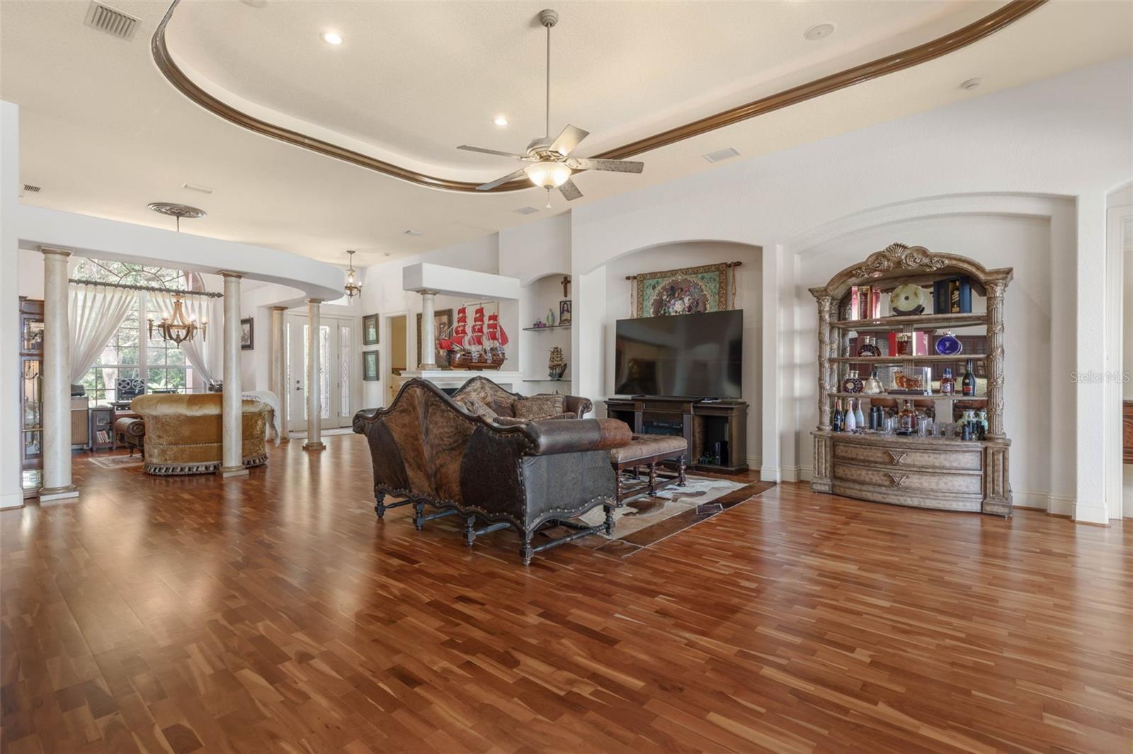 Open Concept Family Room - 62 OAK VIEW CIR, PALM COAST
