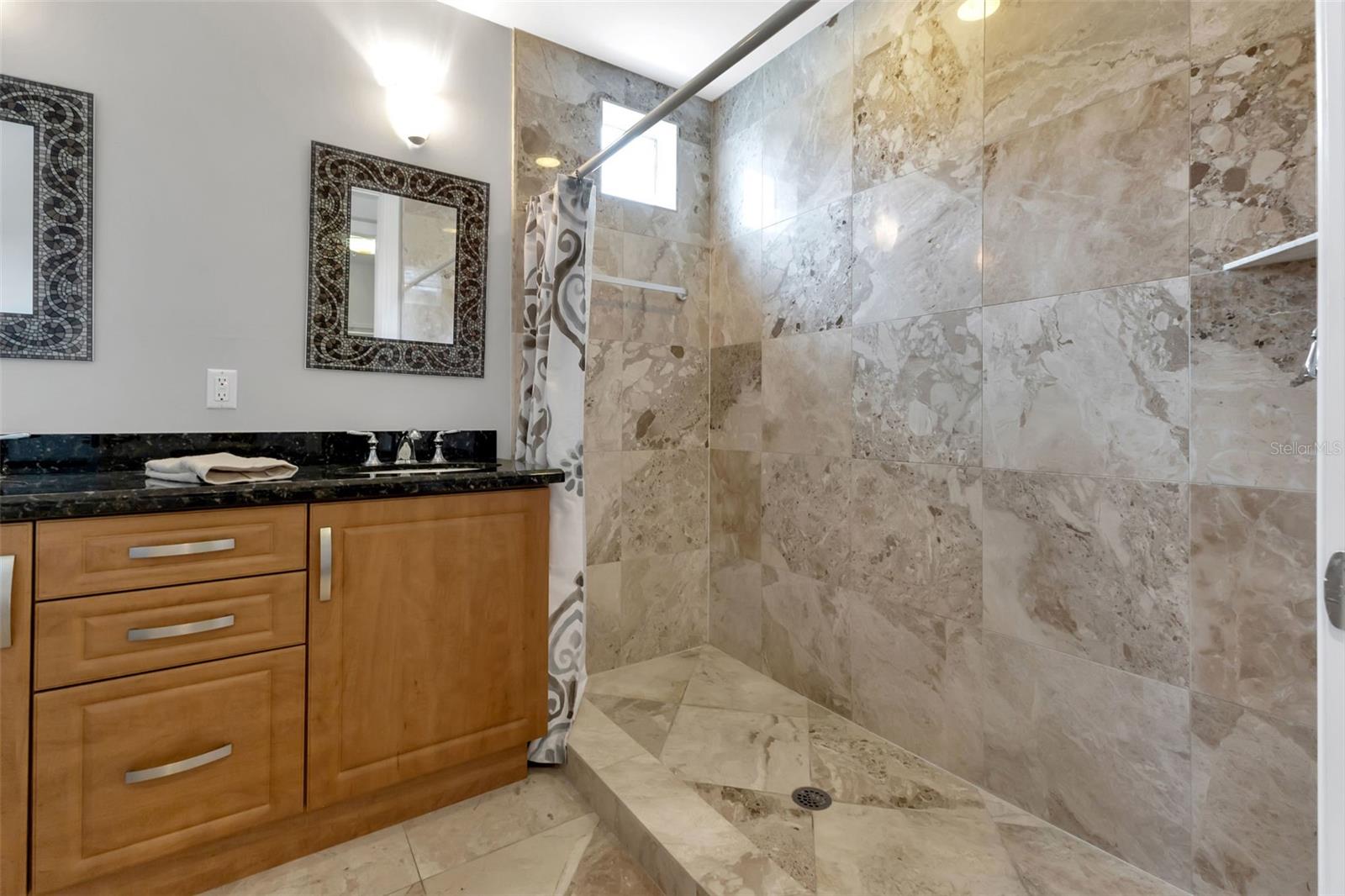 Primary Bathroom Shower - 2522 MAGDALINA DR, PUNTA GORDA
