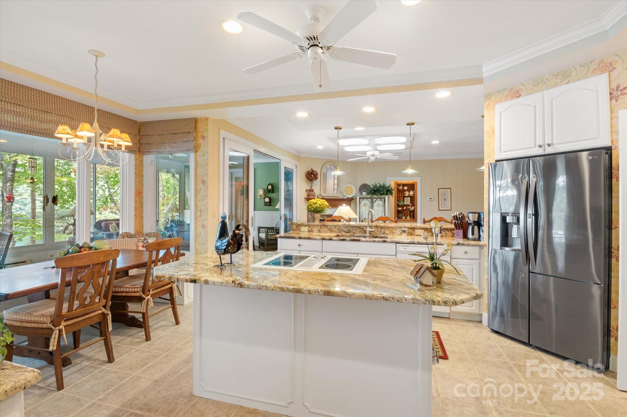 Single Family Residence at 98 Taladu Court, Brevard, photo 27 of 48