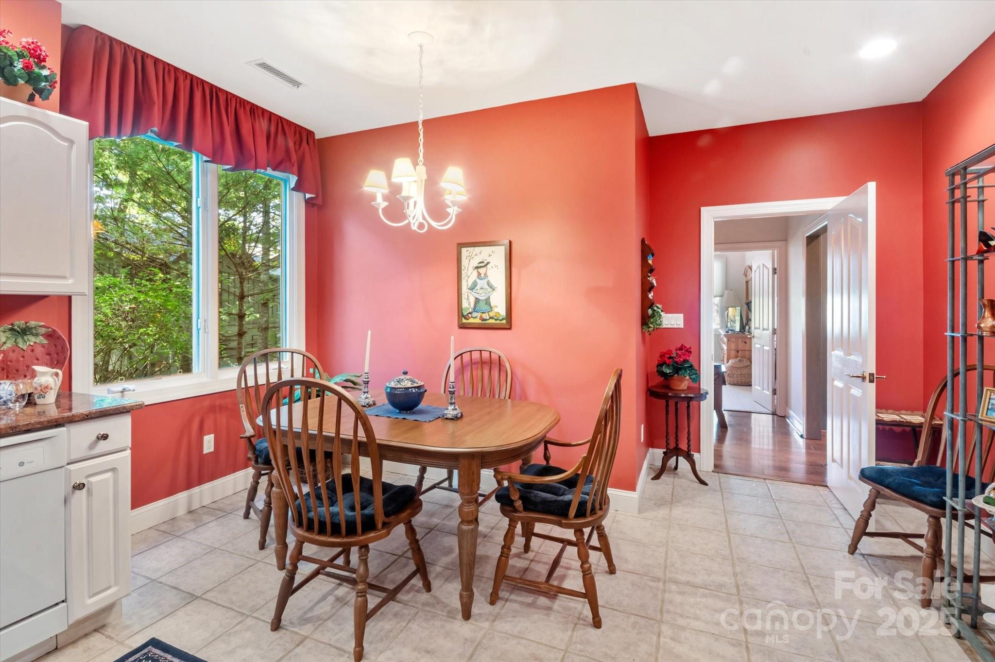 Single Family Residence at 98 Taladu Court, Brevard, photo 32 of 48