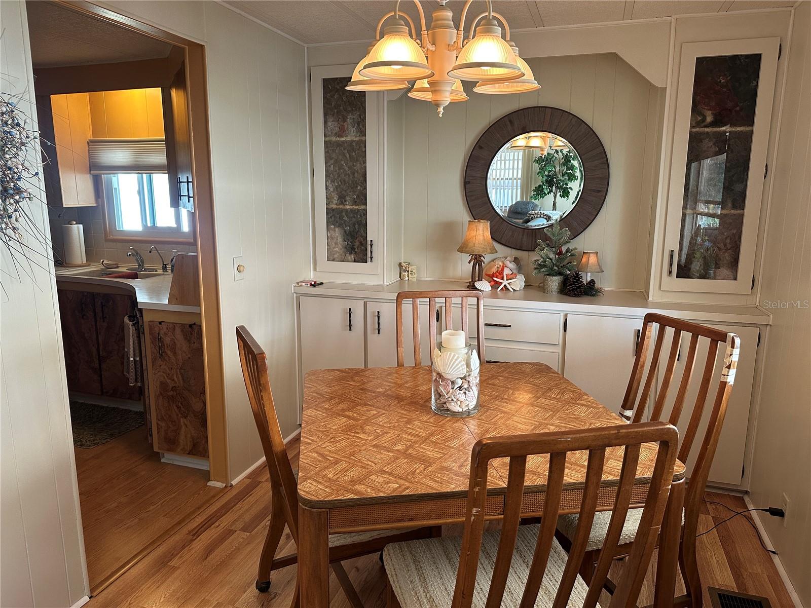 Manufactured Home at 5800 FORSYTHIA RD, VENICE, photo 5 of 27