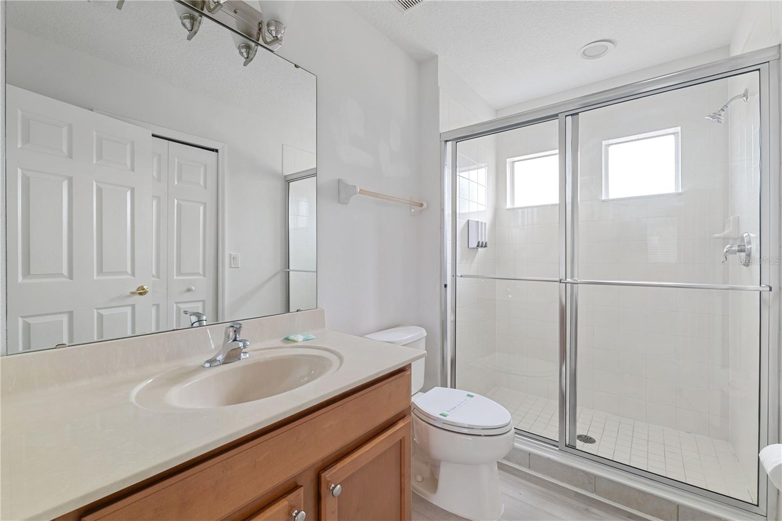 Single Family Residence at 410 LAS FUENTES DR, KISSIMMEE, photo 10 of 15