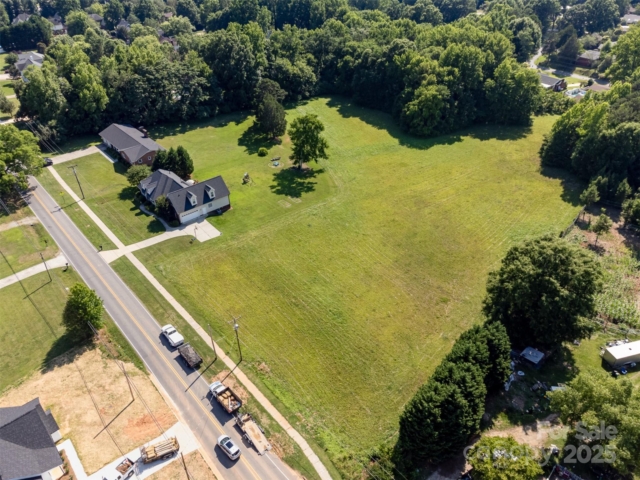 Acreage at 1410 Oakwood Avenue, Kannapolis, photo 2 of 6