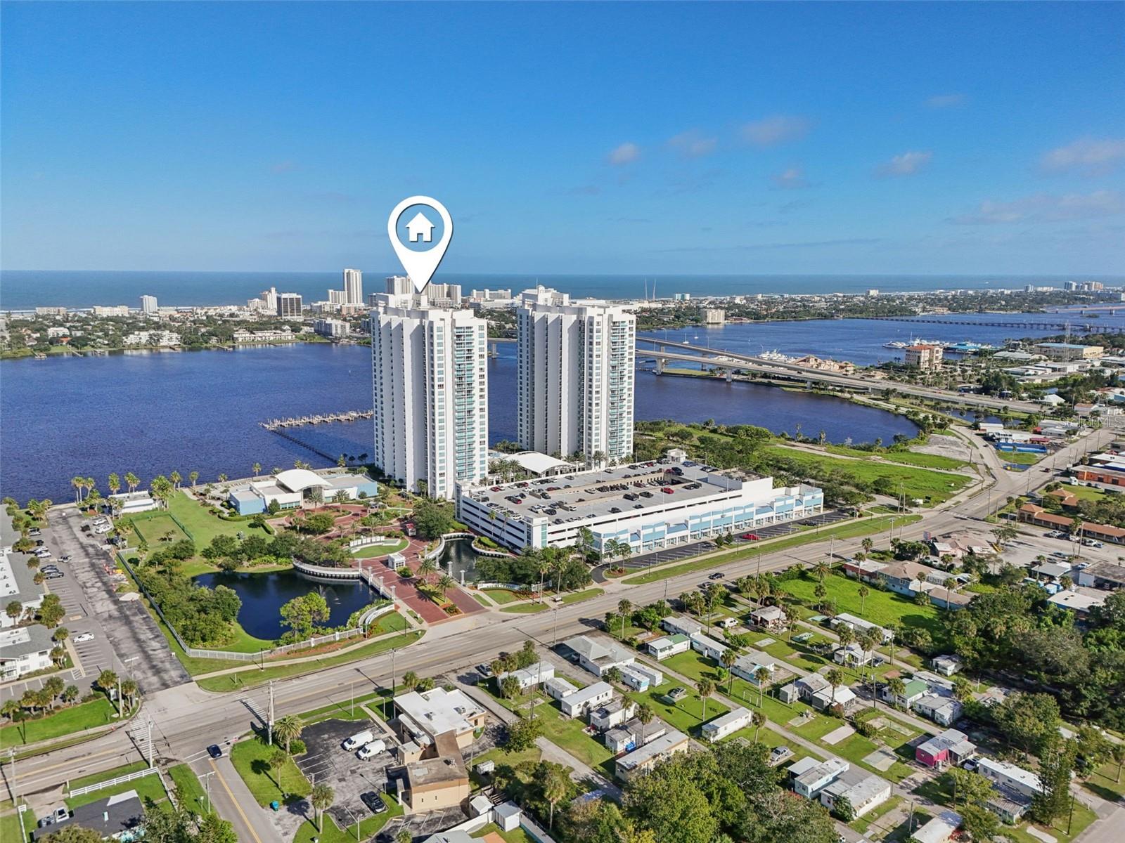 241 RIVERSIDE DR #305