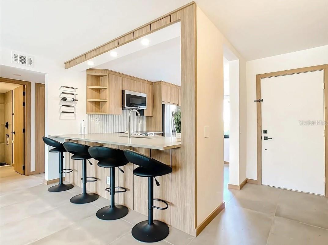 Condominium at 5532 PUERTA DEL SOL BLVD S #136, ST PETERSBURG, photo 2 of 34