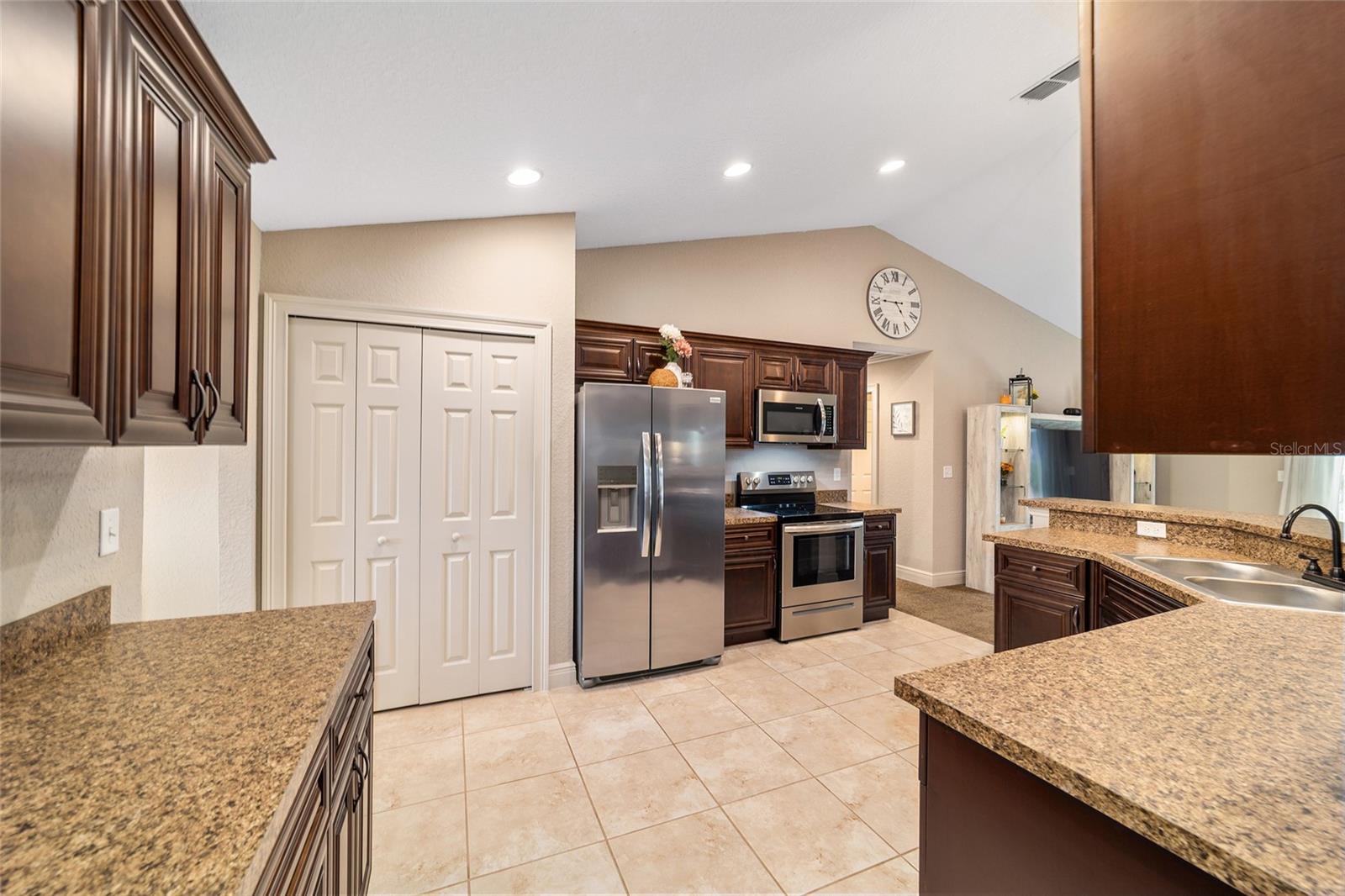 Single Family Residence at 15792 SW 55TH AVENUE RD, OCALA, photo 21 of 49
