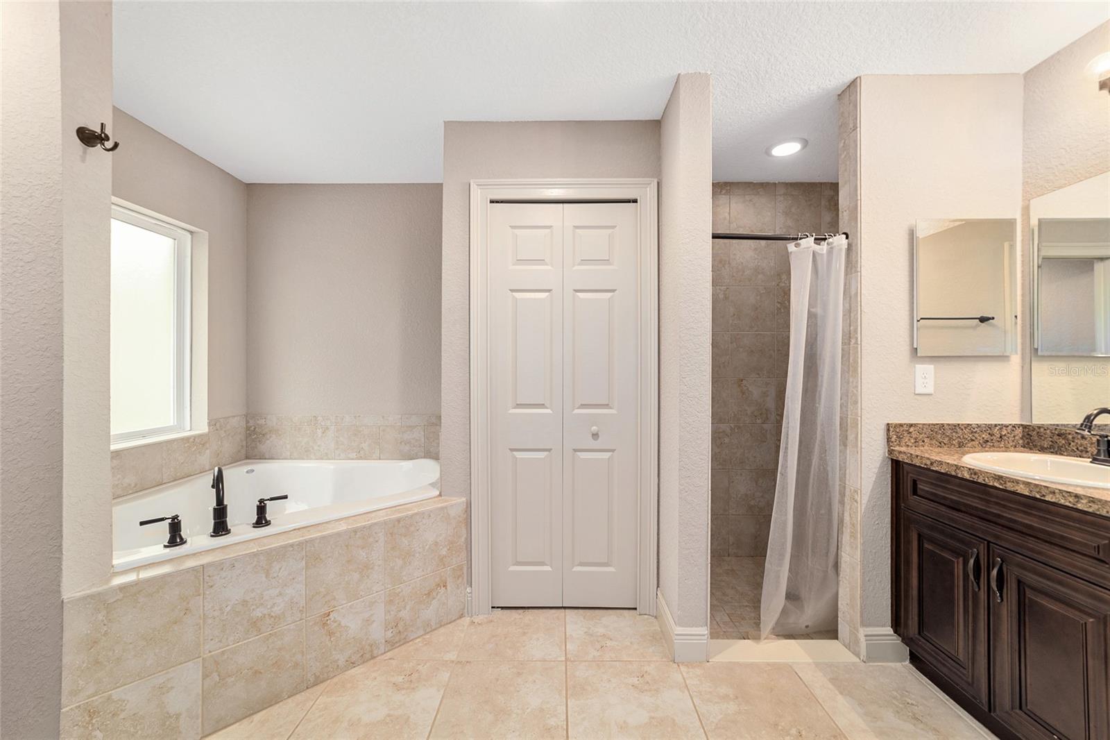 Single Family Residence at 15792 SW 55TH AVENUE RD, OCALA, photo 29 of 49