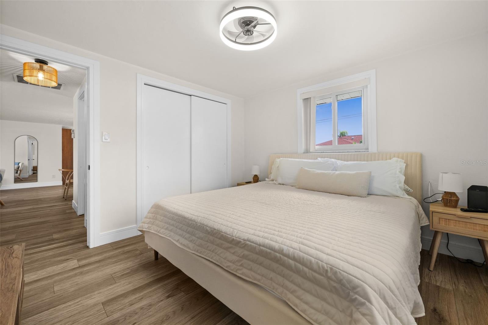 Single Family Residence at 219 CORAL RD, VENICE, photo 15 of 24