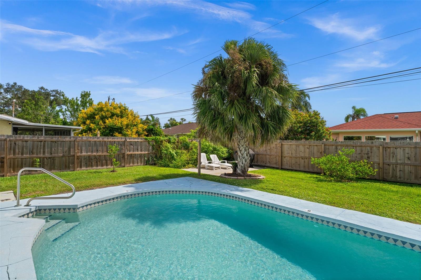 Single Family Residence at 219 CORAL RD, VENICE, photo 23 of 24