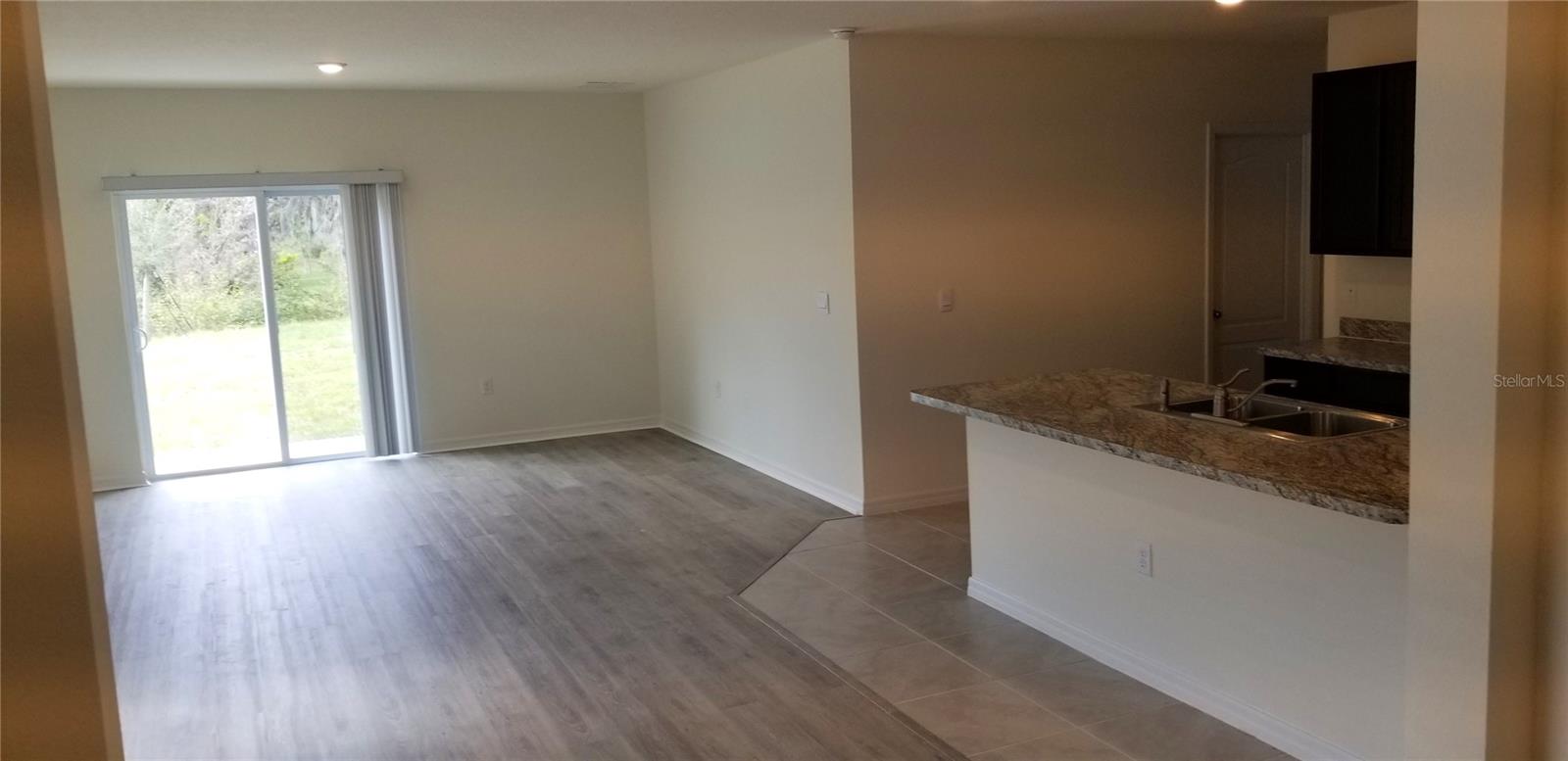 Single Family Residence at 1671 ROSYDALE CIR, DAVENPORT, photo 9 of 48
