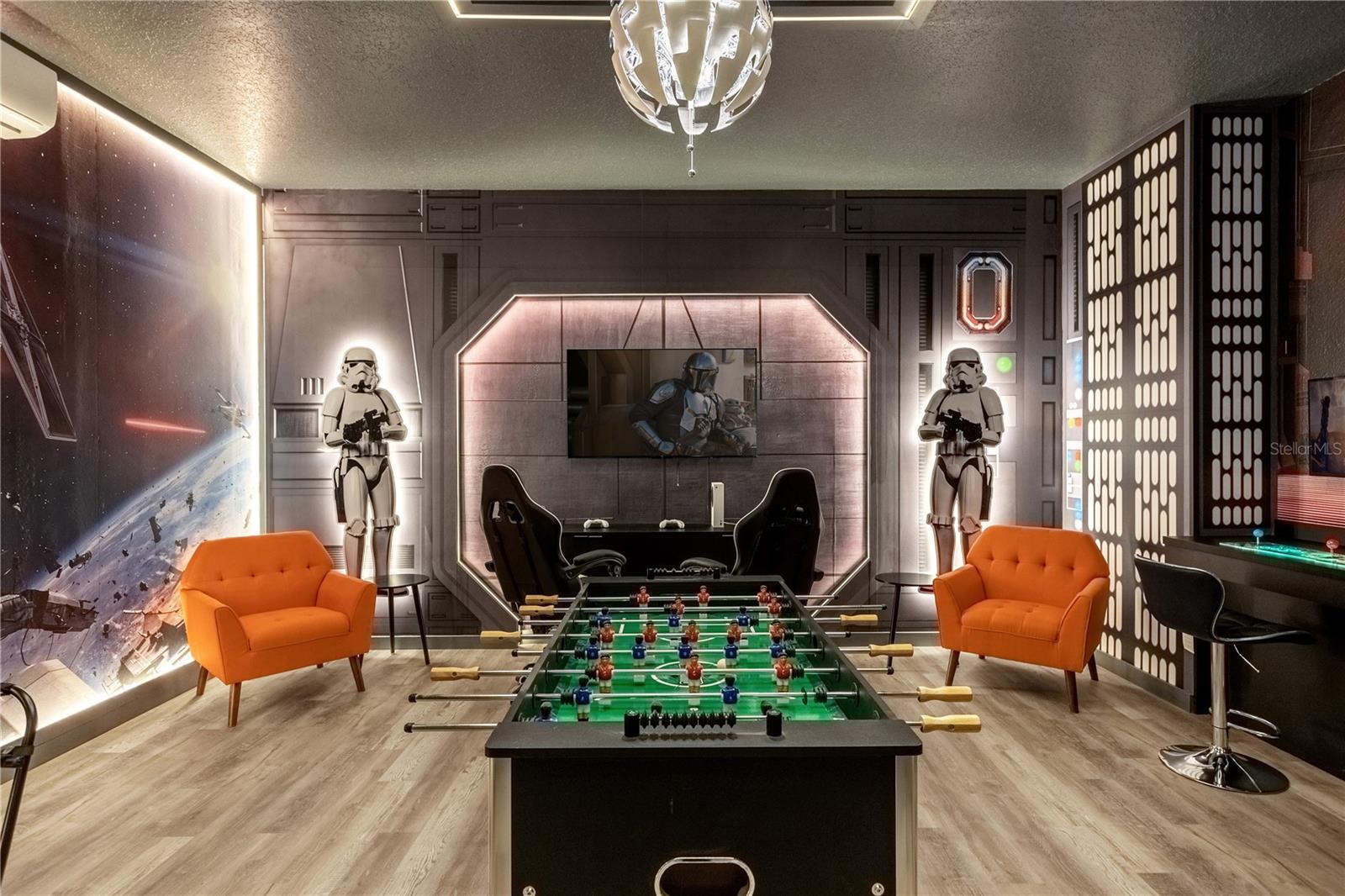 Game Room- Star Wars - 3048 MAHALO DR, DAVENPORT