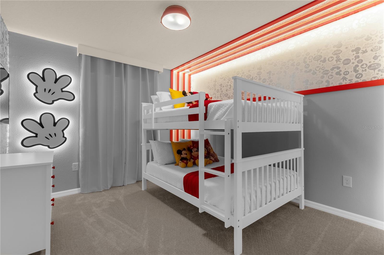 Bed 05 - Mickey Mouse - upstairs - 3048 MAHALO DR, DAVENPORT