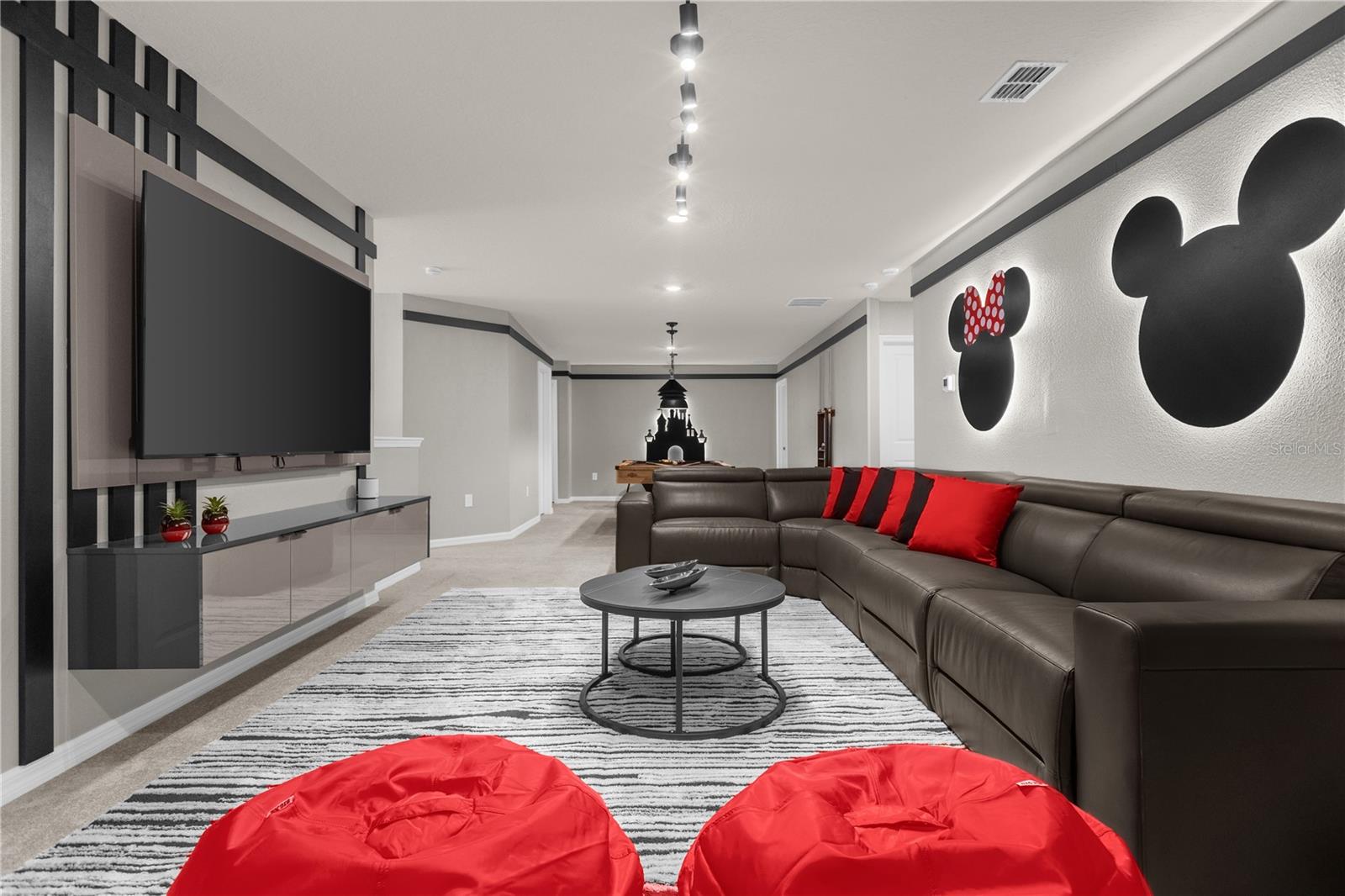 Loft - Mickey & Minnie - upstairs - 3048 MAHALO DR, DAVENPORT