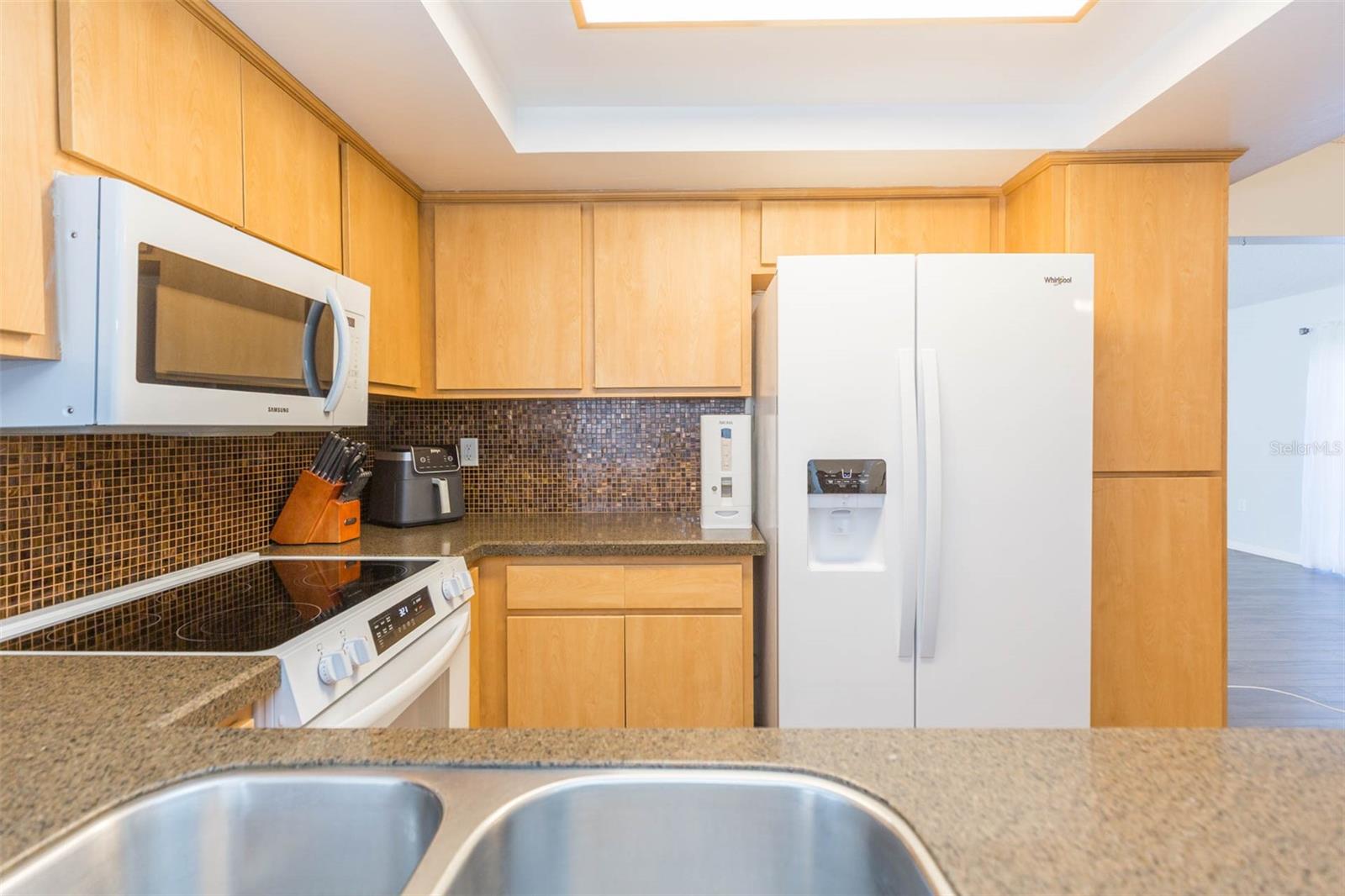 Single Family Residence at 13016 CLUB DR, HUDSON, photo 16 of 51