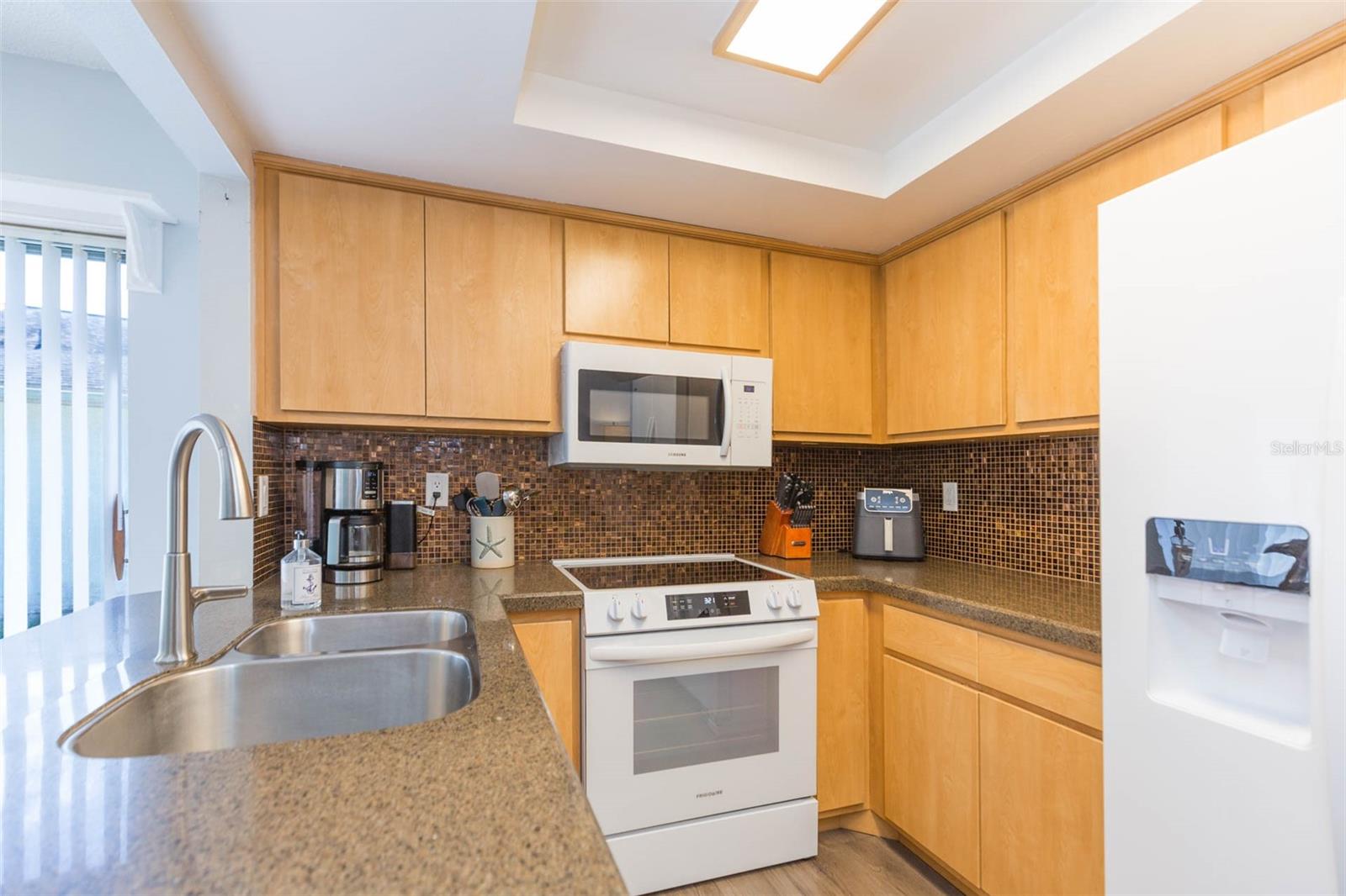 Single Family Residence at 13016 CLUB DR, HUDSON, photo 18 of 51