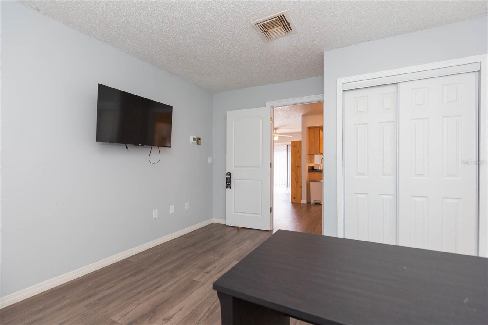 Single Family Residence at 13016 CLUB DR, HUDSON, photo 25 of 51