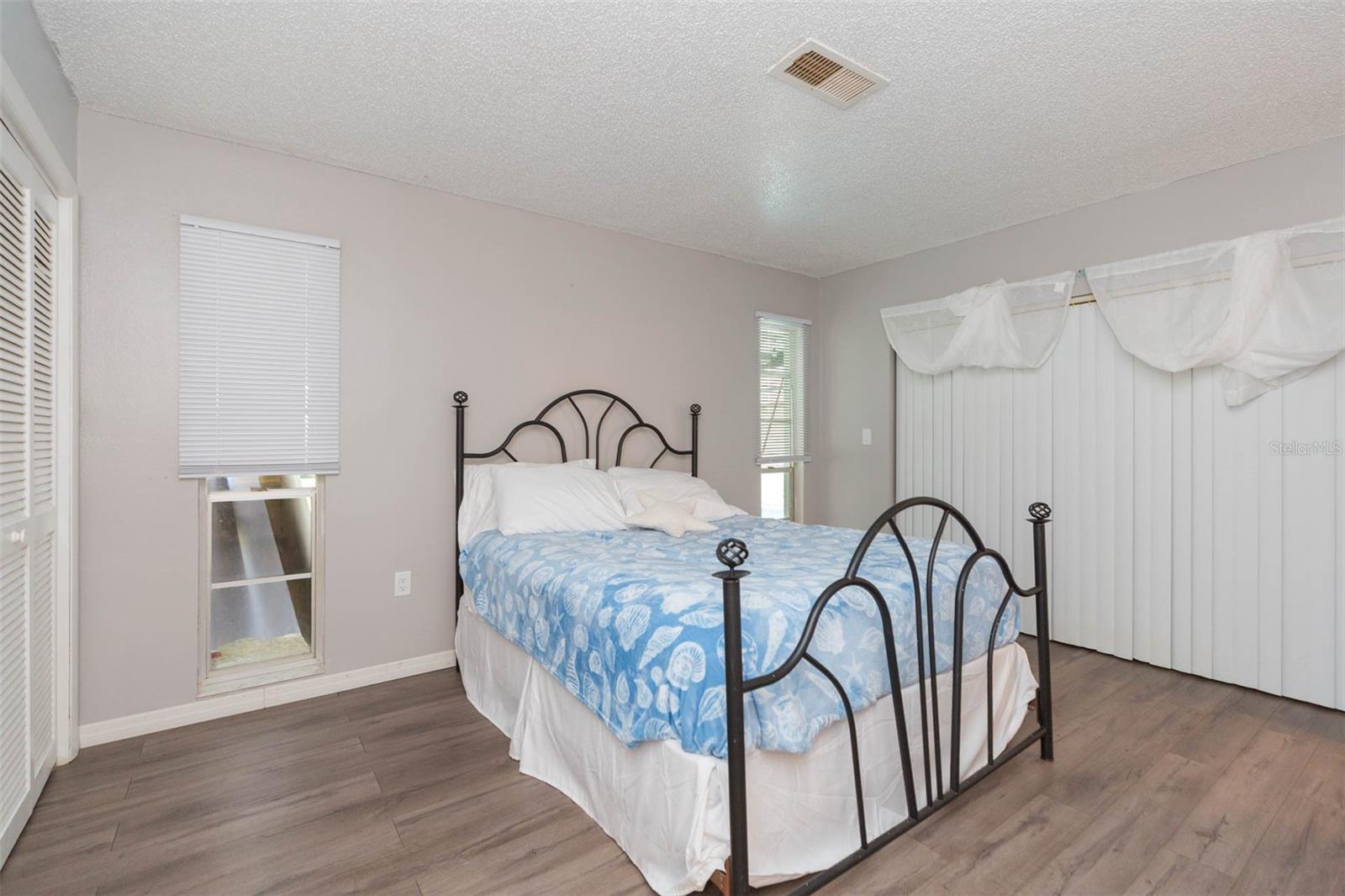 Single Family Residence at 13016 CLUB DR, HUDSON, photo 29 of 51