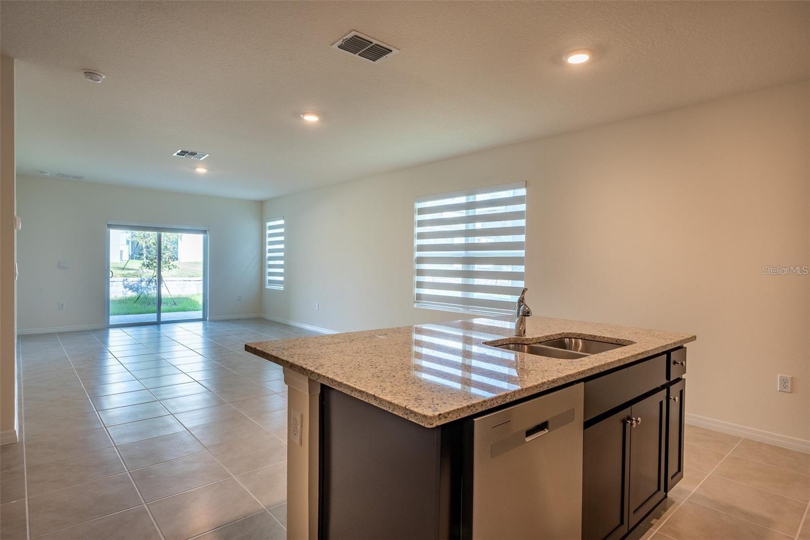 Single Family Residence at 2464 RIBBON FALL AVE, DAVENPORT, photo 6 of 17