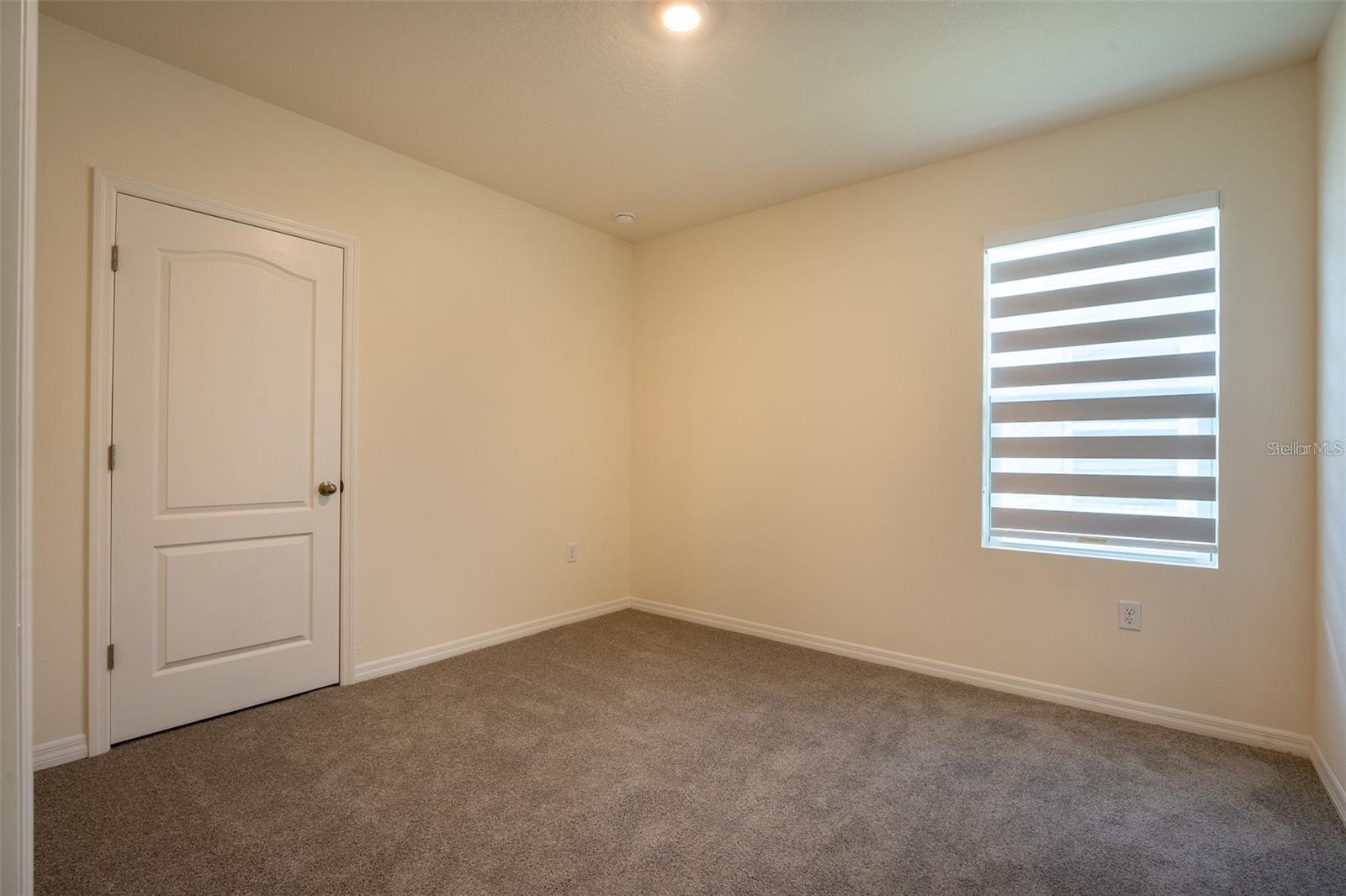 Single Family Residence at 2464 RIBBON FALL AVE, DAVENPORT, photo 11 of 17