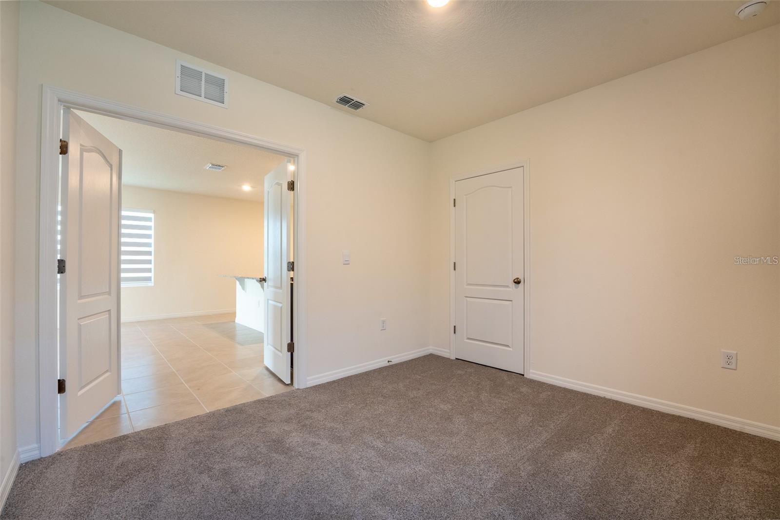 Single Family Residence at 2464 RIBBON FALL AVE, DAVENPORT, photo 12 of 17