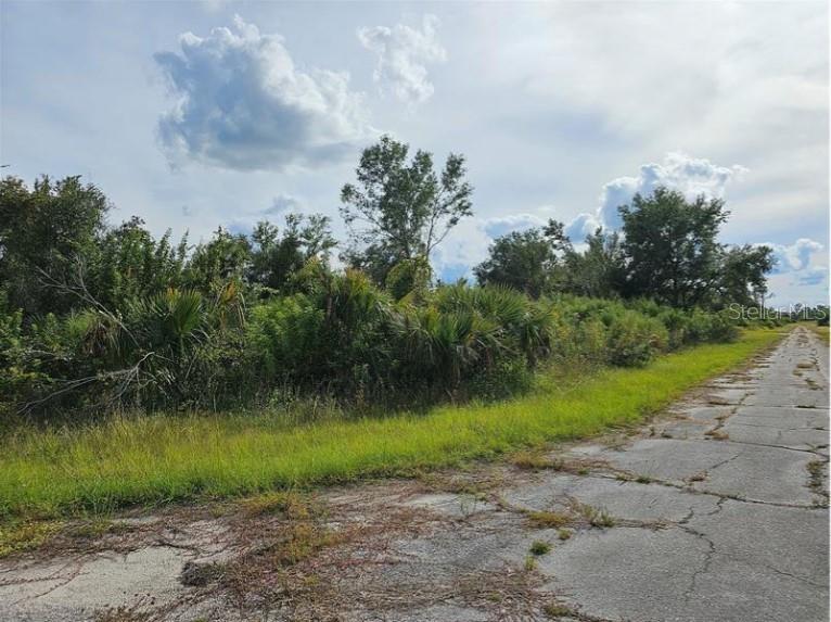 Land at Lot 1 HINSHAW AVE, NORTH PORT, photo 2 of 4