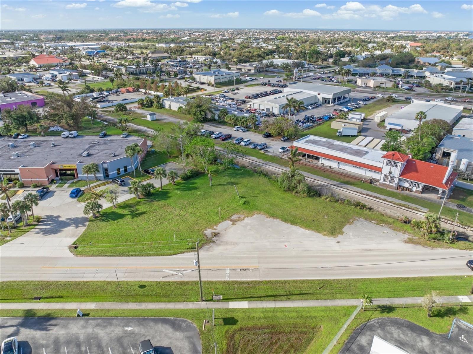 1013 TAYLOR RD