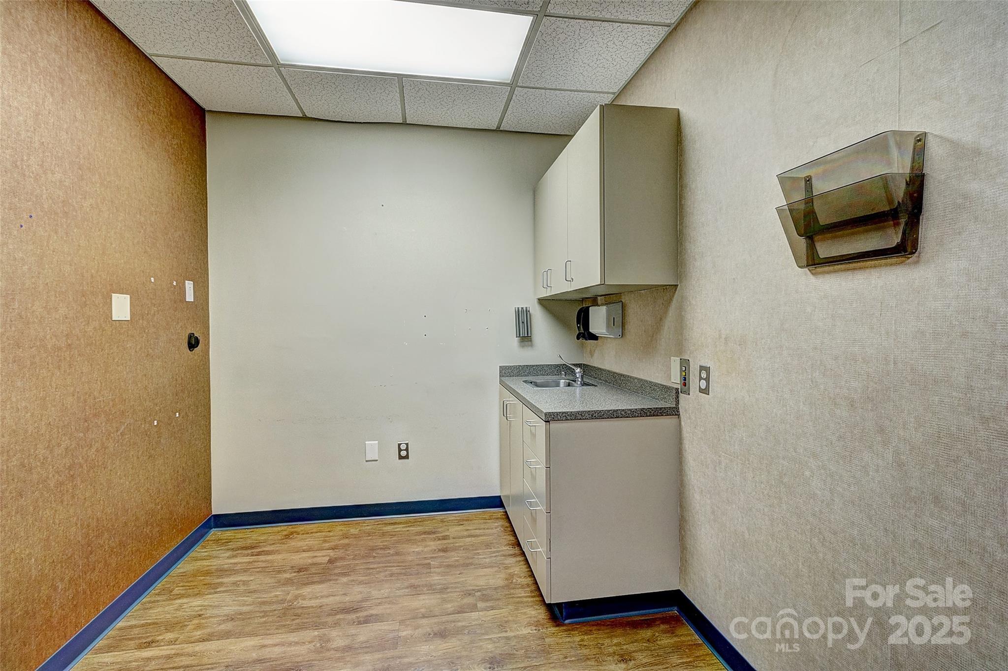 Medical at 112 S Oak Street, Cherryville, photo 25 of 48