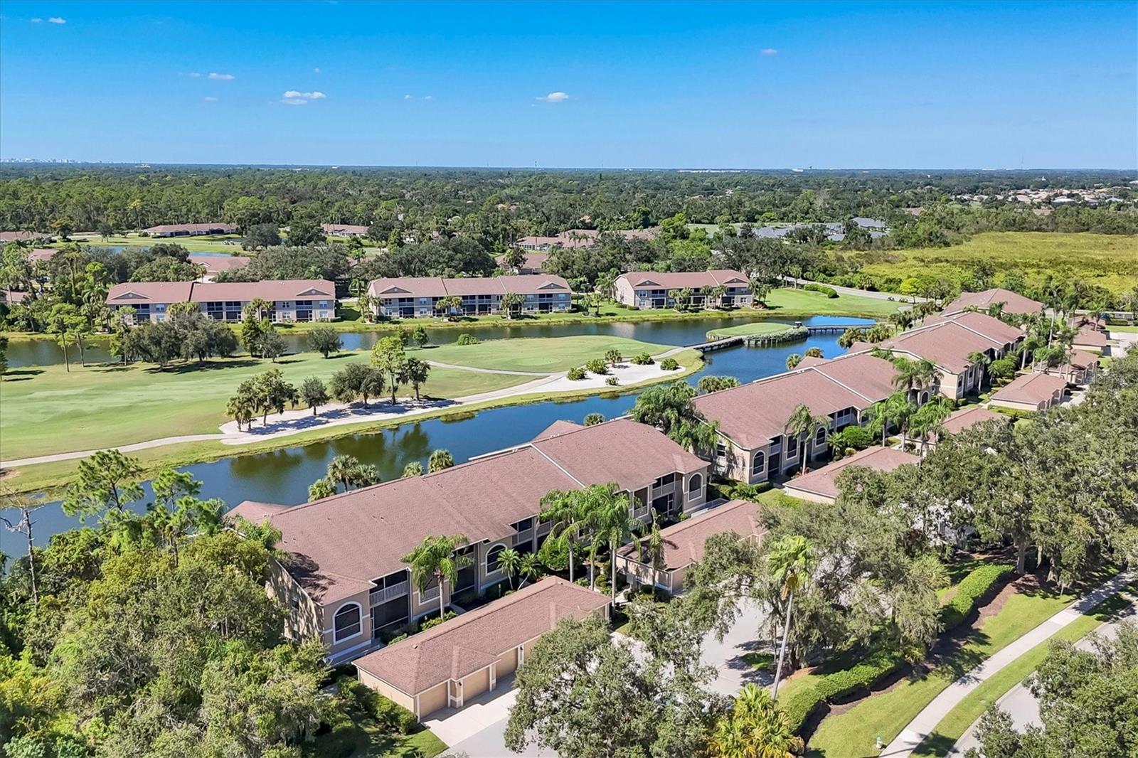 Condominium at 5240 HYLAND HILLS AVE #1426, SARASOTA, photo 3 of 84