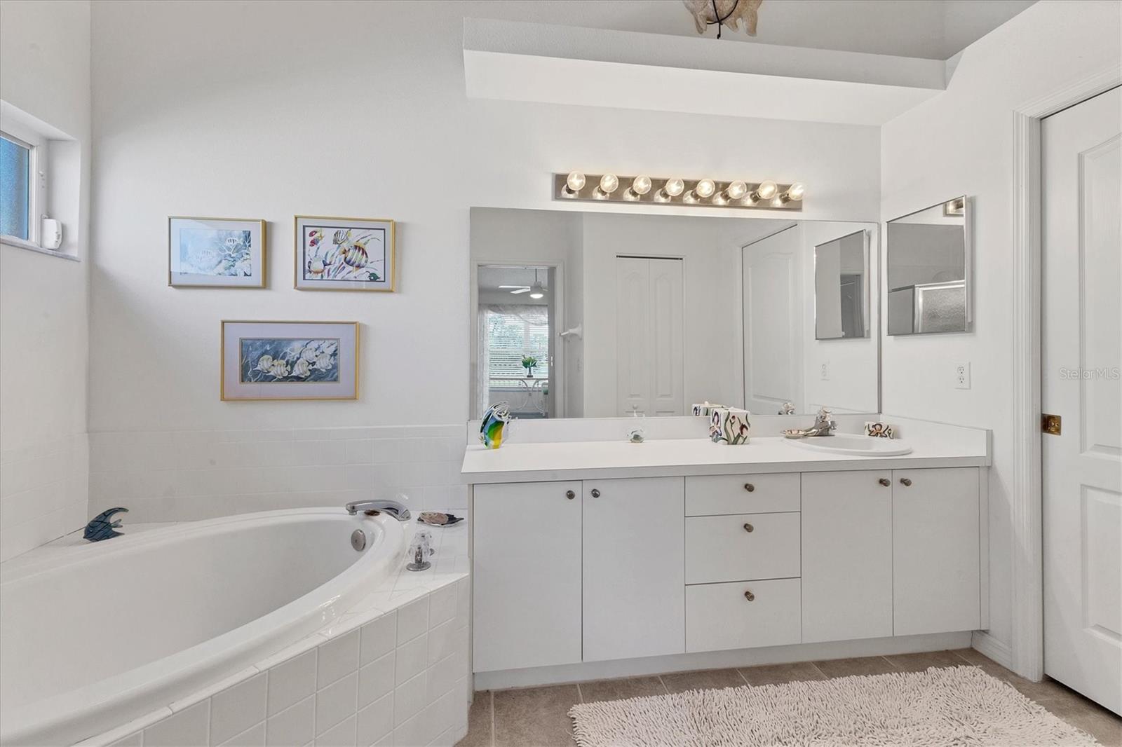Condominium at 5240 HYLAND HILLS AVE #1426, SARASOTA, photo 33 of 84